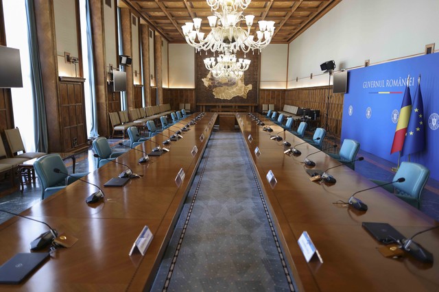 BCR: România la răscruce – Reducerea deficitului cu minim 2% din PIB, o necesitate urgentă pentru stabilitatea pe termen lung! 1 bcr romania e intr un moment crucial deficitul trebuie redus cu cel putin 2 din pib in acest an e nevoie de corectia dezechilibrelor pe termen lung 6852d14bd6a49