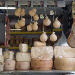 Brânza de burduf: mândria românească recunoscută în topul celor mai delicioase 100 de brânzeturi pe Taste Atlas! 2 branza de burduf singura branza romaneasca din top 100 branzeturi al taste atlas 684ab40763d07