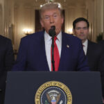 Știri de ultimă oră: Statele Unite atacă trei facilități nucleare din Iran. Donald Trump avertizează: Iranul, provocatorul din Orientul Mijlociu, trebuie să caute acum reconcilierea. 2 breaking news sua au bombardat trei instalatii nucleare ale iranului donald trump iranul batausul din orientul mijlociu trebuie acum sa faca pace 6857973825037