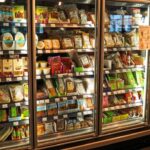 Bulgaria se pregătește pentru euro: prețurile produselor esențiale cresc, dar oficialii susțin că este doar o manipulare a pieței. 2 bulgarii se confrunta cu scumpiri ale produselor de baza inainte de intrarea in zona euro autoritatile spun ca este vorba doar de specula 685543120b4d7