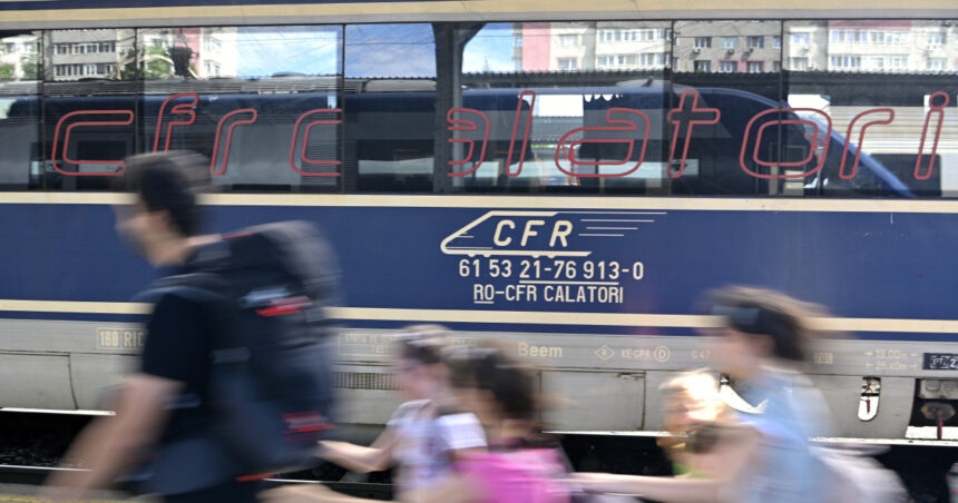 CFR Călători în impas: Directorul companiei avertizează asupra riscului de faliment 1 care este situatia de la cfr calatori directorul companiei exista posibilitatea de a intra in incapacitate de plata 685416c706ef7