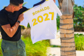 cat castiga ronaldo pe ora dupa ce si a prelungit contractul la actuala echipa portughezul a devenit si coproprietar al clubului 685e609f99fff
