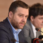 Ciprian Ciucu dezvăluie motivele din spatele dorinței de a candida la Primărie: Votul vostru trebuie să fie pentru mine, nu pentru președinte! 3 ce spune ciprian ciucu despre o eventuala candidatura la primarie am nevoie ca oamenii sa ma voteze pentru mine nu pentru presedinte 684ec9c44cfd6