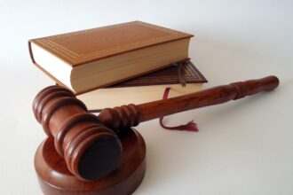 cedo considera legala confiscarea averii nejustificate a unui functionar public dupa verificarea de catre ani 685a911870c13