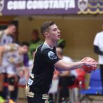 Rareș Ștefan, starul tineretului de la CSM Constanța, își începe aventura la CSM Vaslui! 3 cel mai bun tanar handbalist de la csm constanta rares stefan a plecat la csm vaslui 6856d0be38114