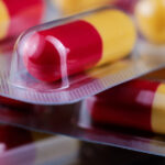 Cercetători din Scoția transformă PET-ul în paracetamol: o inovație întâmpinată cu rezerve de către ecologiști 3 cercetatorii scotieni au produs paracetamol dintr un pet anuntul primit cu scepticism de activistii de mediu 685a60f705a3e
