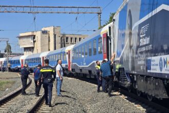 cfr calatori introduce noi trenuri pnrr pe ruta brasov constanta primele vagoane deja avariate intr un accident 683ed396db286