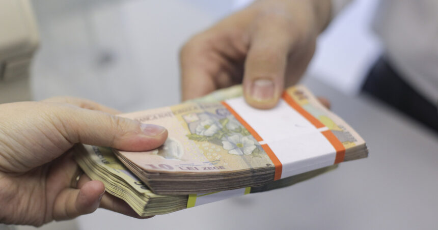 Cinci angajați ai băncii, sub lupa anchetatorilor pentru susținerea unei organizații în obținerea frauduloasă a unui credit de 18 milioane de lei 1 cinci functionari bancari sunt anchetati pentru ca ar fi ajutat o grupare sa obtina credite de 18 milioane de lei cu acte false 684b344518450