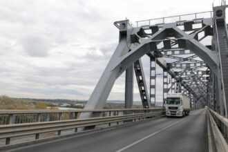 circulatie intrerupta pe podul prieteniei giurgiu ruse in noaptea de 12 spre 13 iunie lucrari urgente pe partea bulgara 68473c48c51fa