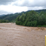 Avertizări meteorologice de intensitate: Inundații iminente în 30 de județe din România și pericol de viituri în zonele montane! 3 cod portocaliu si cod galben de inundatii in aproximativ 30 de judete din romania risc crescut de viituri in zonele montane 6842c591e8bc8