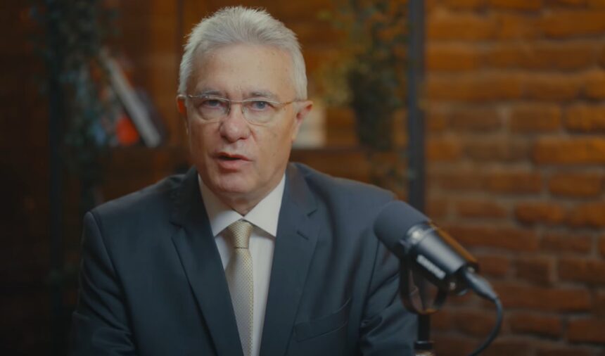 „Cristian Diaconescu, consilier prezidențial: 'Rușii mi-au declarat deschis că își doresc controlul asupra Gurilor Dunării. După Ucraina, Moldova și România sunt următoarele pe listă'” 1 consilierul prezidential cristian diaconescu rusii mi au zis direct ca vor sa ajunga la gurile dunarii pica ucraina urmeaza moldova si romania 6842b9552c370