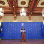 Întâlniri Strategice la Palatul Cotroceni: Președintele Nicușor Dan colaborează cu partidele pentru alegerea noului premier 3 consultari la palatul cotroceni presedintele nicusor dan se intalneste cu partidele pentru a desemna apoi viitorul premier 6853a9cb672f9
