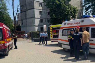 copii raniti dupa ce tavanul unui loc de joaca s a prabusit doi dintre ei au ajuns la spital 6844485d797c1