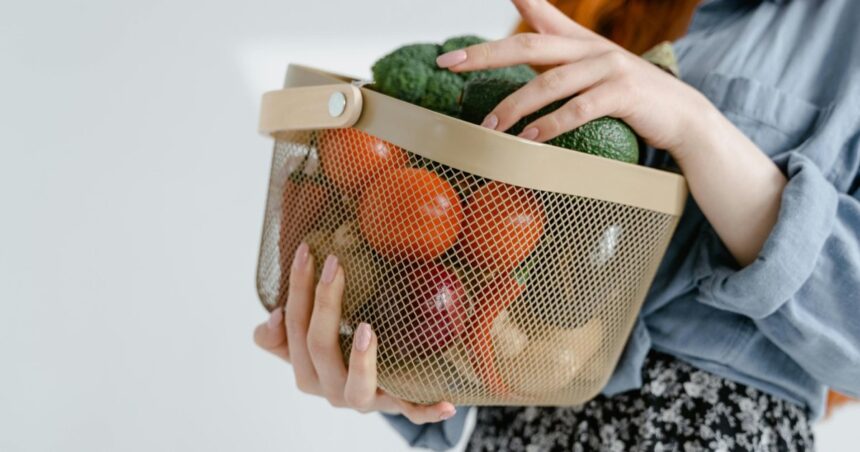 Impactul alimentației asupra bunăstării mentale 1 cum influenteaza alimentatia sanatatea mintala 68583df66332f