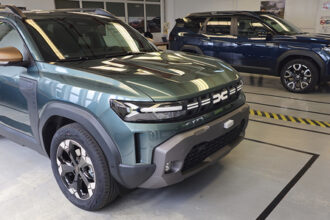 dacia revine pe crestere in europa tesla cade inca o luna bigster si duster noile vedete ale pietei auto europene 685a2a50c0f15