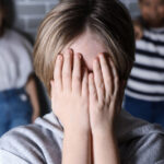 Daniel David: Monitorizarea în sălile de clasă și raportările anonime, soluții esențiale pentru prevenirea bullying-ului în instituțiile de învățământ 2 daniel david camere video in clase si sesizari anonime masuri cheie pentru combaterea bullyingului in scoli 6856a846dc8ab