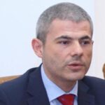 Remus Vulpescu preia conducerea Bursei: un expert cu experiență în controlul guvernamental! 3 decizie asf noul director general al bursei devine remus vulpescu fost sef al corpului de control al lui victor ponta si consilier onorific al fostului premier mihai tudose 6852c33f8d99c