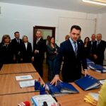 Propunere legislativă sprijinită de Crușoveanu (PNL): Comisia de evaluare trebuie să preia și să trimită documentele persoanelor cu handicap către autoritățile competente 3 depus in parlament si sustinut de crusoveanu pnl comisia de evaluare obligata sa preia documentatia de la persoanele cu handicap si sa o transmita direct institutiilor competente 683d9d64e2bca