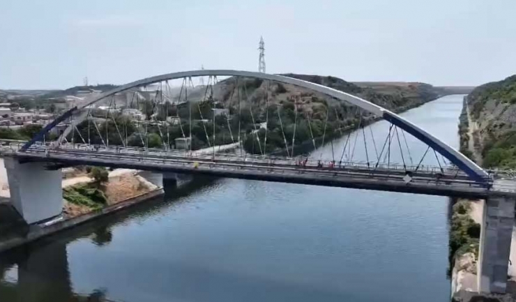 Șeful CNAIR: Finalizarea reabilitării podului de peste Canalul Dunăre - Marea Neagră, impusă pentru luna septembrie! 1 directorul cnair lucrarile de reabilitare a podului peste canalul dunare marea neagra trebuie finalizate in luna septembrie 685f858b7131c