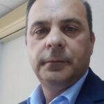 Șeful DSVSA Tulcea, compromis în fața DNA: Mitică Tuchilă surprins în flagrant, scăpând o parte din mită în toaletă 2 directorul dsvsa tulcea acord de recunoastere a vinovatiei cu dna mitica tuchila a fost prins aruncand o parte din mita la wc 68485c71a8238