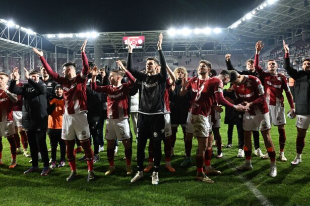 doi fosti jucatori de la rapid desfiintati in strainatate au fost de toata jena 685a5fa0912eb