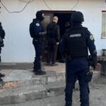 Doi afaceriști dubioși au prosperat cu un centru de wellness: Au câștigat sume URIAȘE prin exploatarea sexuală a mai multor tinere. 2 doi proxeneti au dat lovitura cu un salon de masaj au obtinut castiguri enorme exploatand sexual mai multe tinere 685d96afeb96d