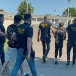 Capturați de forțele de ordine: Doi tineri, autori ai unei infracțiuni împotriva unei bătrâne de 94 de ani, pe bulevardul Tomis, în miezul zilei 3 doi tineri retinuti de politistii constanteni dupa ce au talharit o femeie de 94 de ani in plina zi pe bulevardul tomis 68500c324163d