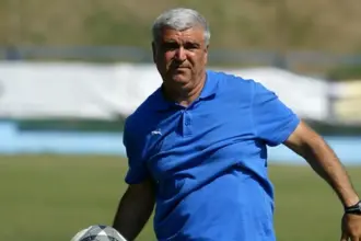 doliu in fotbalul romanesc a murit vasile manaila fost jucator la universitatea craiova si farul 6847f14fe79b1