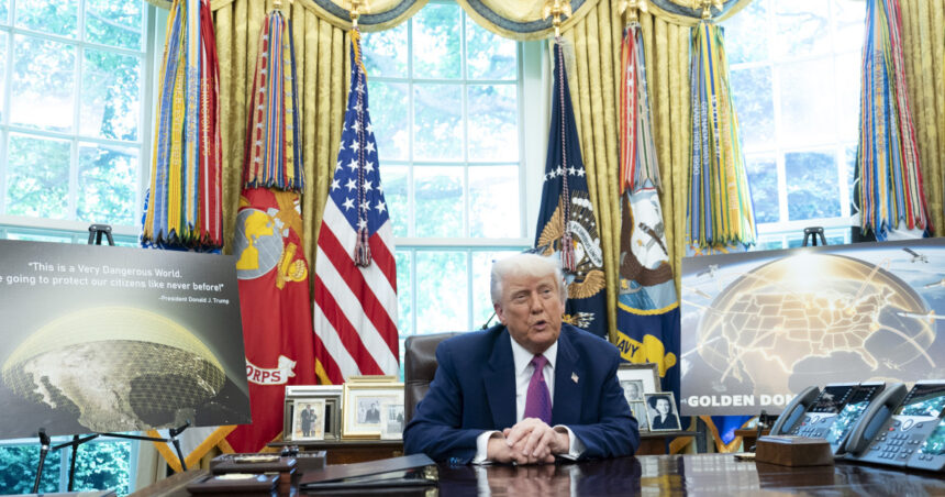 Donald Trump își dezvăluie câștigurile: Profituri colosale din criptomonede, terenuri de golf și diverse investiții 1 donald trump si a declarat veniturile castiguri imense din criptomenede cluburi de golf si alte afaceri 684d33a3cfa22