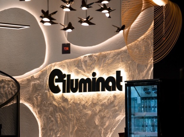 Eiluminat.ro își inaugurează un spațiu de expunere în nordul Bucureștiului! 1 eiluminat ro deschide un showroom in nordul capitalei 685bbb1c12740