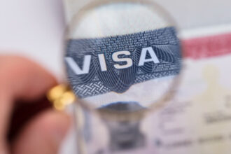 emil hurezeanu anunta ca urmeaza discutii la washington privind programul visa waiver stim deocamdata cateva premise 6852a21d46769