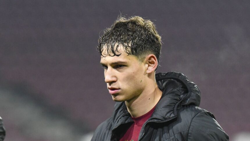 EURO U21 | Matei Ilie: „Am avut șansa să egalăm”. Ce a declarat despre lovitura de pedeapsă irosită de Louis Munteanu în fața Italiei 1 euro u21 matei ilie am fi putut egala ce a spus despre penalty ul ratat de louis munteanu contra italiei 6849fd65116ee