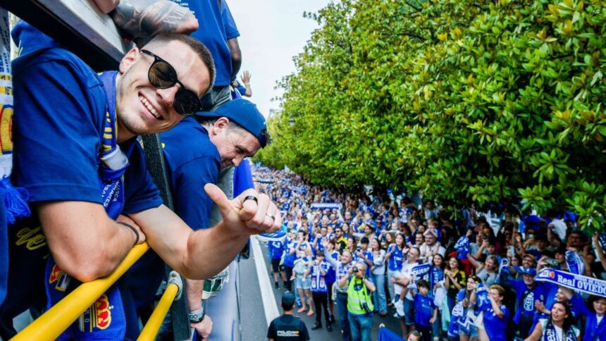 Daniel Paraschiv își dorește să îmbrace tricoul unei echipe din La Liga: ”Sunt un mare admirator al lor” 1 exclusiv cu cine vrea sa faca daniel paraschiv schimb de tricouri in la liga sunt fanul lor 685e81b4d04a2