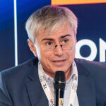 Gabriel Biriș, specialist în fiscalitate, explică taxarea inversă: „Instalezi un robinet și sigilezi conducta pe care hoții au perforat-o” 2 exclusiv expertul in fiscalitate gabriel biris despre taxarea inversa pui un robinet si inchizi conducta la care au dat gauri hotii 6846eed1b28a3