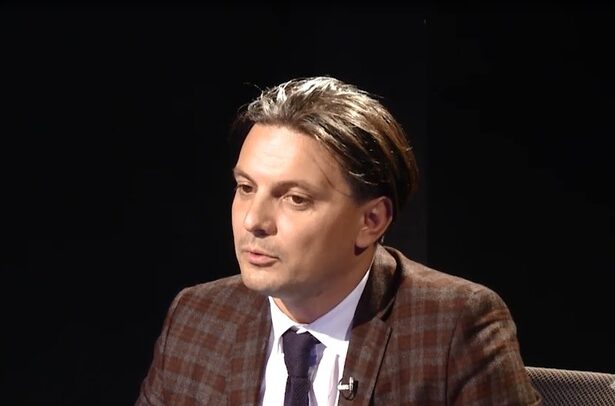 exclusiv foto draghici dental a fost vandut 684066dbb3bf6