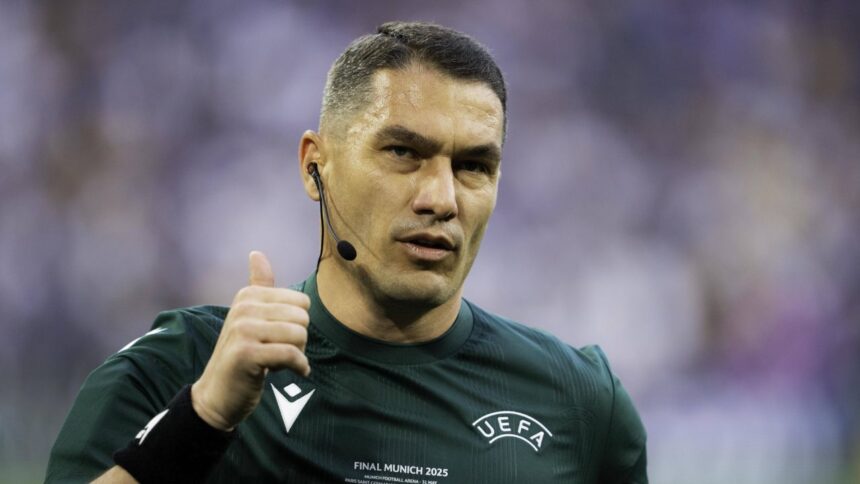 Istvan Kovacs: Arbitru român cu șanse de a conduce o finală mondială? „A deschis uși! Să privim lucrurile cu onestitate!” 1 exclusiv istvan kovacs centralul roman care poate arbitra o finala de campionat mondial si a deschis drumurile hai sa fim obiectiv 683cc0285db4c