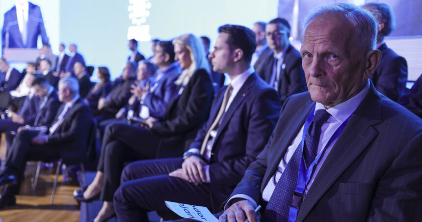 Theodor Stolojan: „E momentul să reinventăm impozitarea în România – cota unică trebuie ajustată!” 1 exclusiv theodor stolojan spune ca sistemul fiscal romanesc trebuie regandit cred ca a sosit timpul sa modificam aceasta cota unica 684553d1c0284