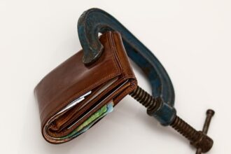 exclusiv ultima ora impozit de 29 gandit pentru taxarea profitului excesiv al bancilor 6859379e25259