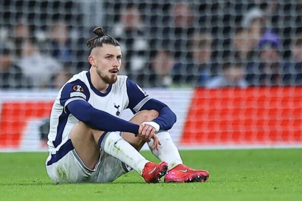 exclusiv vesti proaste pentru radu dragusin cand revine fundasul din accidentare 6857a3c7d7d0f