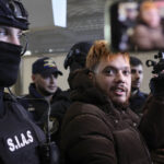Mohamed Amra, trafiquant de droguri, refuză să dezvăluie informații despre fuga sa din 2024, după ce a fost predat României. 2 extradat din romania traficantul de droguri mohamed amra nu a vrut sa dea detalii autoritatilor franceze despre evadarea sa din 2024 6849b902ceeae