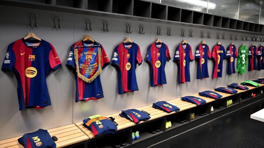 FC Barcelona își dezvăluie noul purtător al tricoului cu numărul 10! Cine va duce mai departe moștenirea legendară? 1 fc barcelona si a ales noul numar 10 cine preia tricoul legendar 685e3be29a348