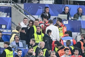 finala cu sfarsit tragic un suporter s a prabusit in gol pe stadionul din munchen 68468055ab60e