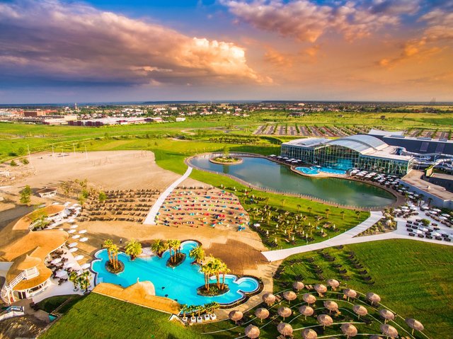 CVC și Therme Group unesc forțele într-o afacere de 1 miliard de euro pentru a transforma peisajul complexului din România 1 fondul de private equity cvc a intrat intr un joint venture cu therme group tranzactie de 1 miliard de euro care va implica si dezvoltarea complexului din romania 6851d7b1285f3