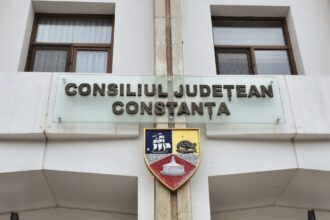 fostul sef al serviciului transporturi din cadrul cj constanta se judeca pentru functia pierduta in paralel este cercetat disciplinar la locul de munca pentru refuzul indeplinirii unor sarcini de se 6851db4b87212