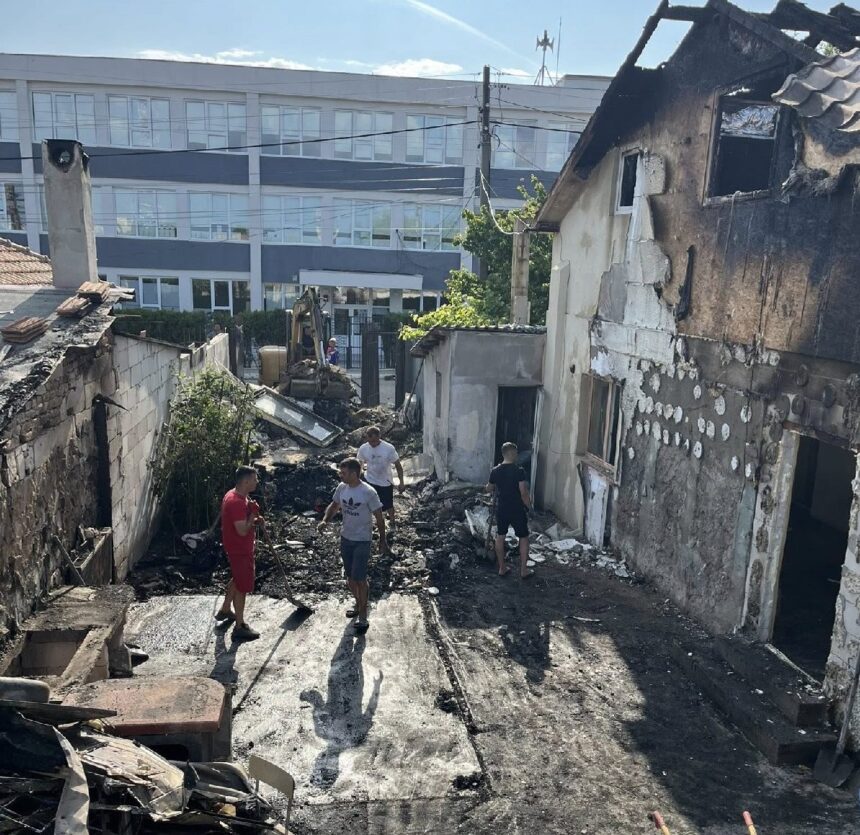 Îndemn la solidaritate: Fii alături de familia din Murfatlar, rămasă fără adăpost în urma unui incendiu tragic! 1 foto apel umanitar si tu poti ajuta familia din murfatlar care a ramas fara locuinta dupa un incendiu devastator 684f010016a61