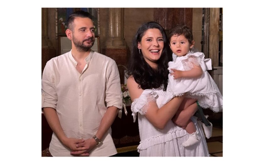 Adrian Cuculis, avocat de renume, își sărbătorește fetița: Lara Maria, un îngeraș plin de curiozitate, a strălucit la ceremonie! 1 foto avocatul adrian cuculis si a botezat fetita micuta lara maria a stat la slujba ca un ingeras curios 6856c3593754d