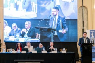 foto baroul constanta a organizat o conferinta internationala dedicata zilei avocatului roman vezi aici cine a primit premiul avocat ion theodorescu valahu 6857062177661