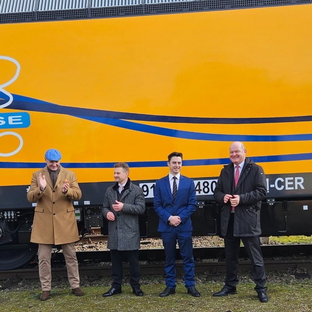 Softronic, mândria României, aduce o nouă locomotivă pe calea ferată maghiară! 1 foto compania romaneasca softronic livreaza inca o locomotiva pentru ungaria 683dcae725098