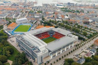 foto exclusiv asa arata respectul fata de legende imagini impresionante de pe stadionul pe care s a naruit visul tricolorilor 683d2d2154af5