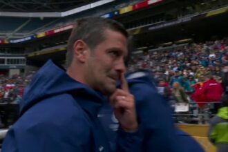 foto exclusiv cum a fost surprins cristi chivu imediat dupa ce s a terminat meciul lui inter de la mondialul cluburilor 68579cbceb856
